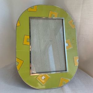 ✨SOLD✨ Geometric Green and Yellow/Orange Metal Picture Frame for 4x6” photo